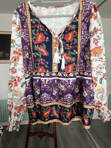 Ladies size 20/22