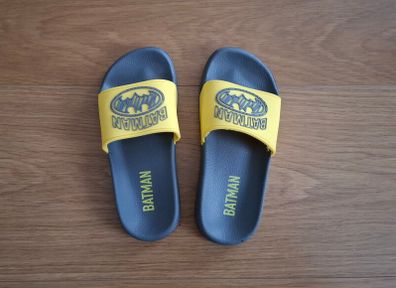 Batman Flip Flops, size 11