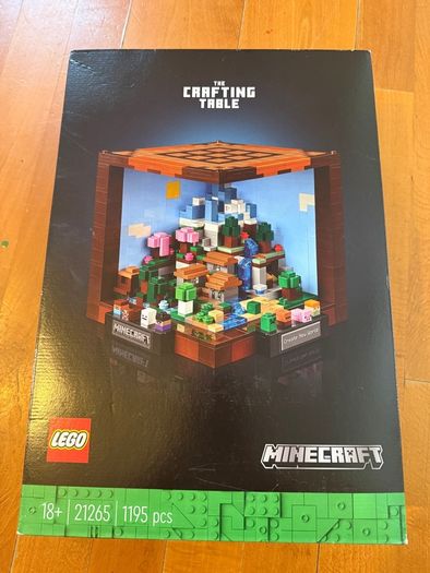 LEGO 21265 Minecraft Crafting Table - Brand New (Retired)