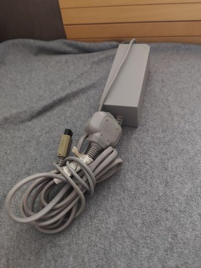 Nintendo Wii power supply