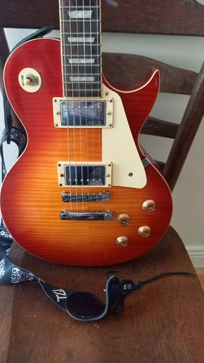 Les Poul Vintage Guitar and full set to play
