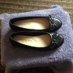 Black shoes