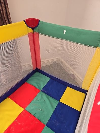Free Travel Cot