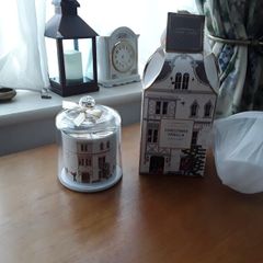 scented candle