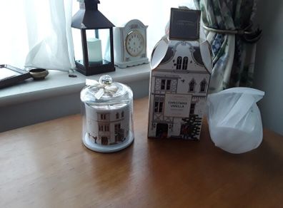 scented candle