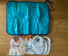 Changing mat / bibs
