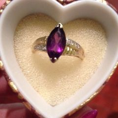 Amethyst and diamond marquise 14k gold ring