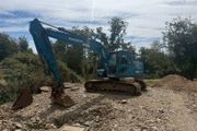 Daewoo digger excavator