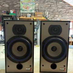 B&W DM110 Speakers
