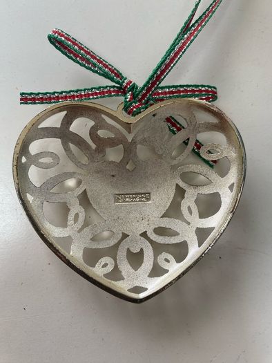Newbridge Silverware Christmas tree decoration heart