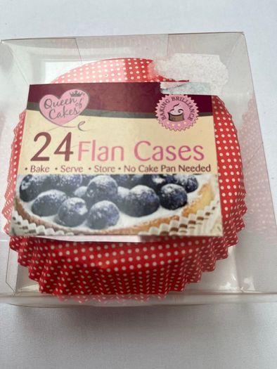 24 Paper Flan Cases