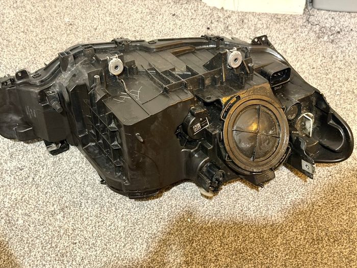 BMW 3 Series Halogen Headlight Passenger Side