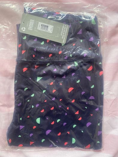 Brand New with Tags, girls 25inch waist leggings, shorts & jogger bundle.