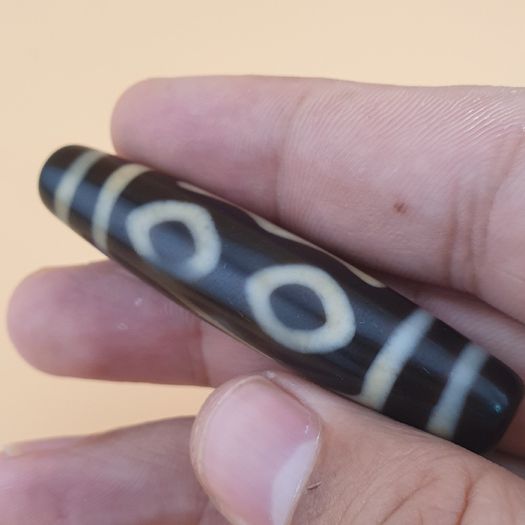 Vintage Himalayan Tibetan 3 Eyes Dzi Agate Bead Amulet