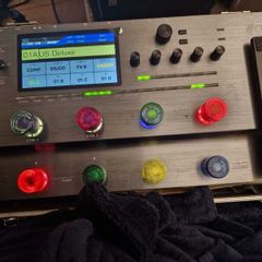 Mooer GE 300 Amp Modeling - (As new) I Multi Effects Guitar Pedal (Amp Simulations / Distortion / Overdrive / Delay / Chorus / Flanger / Octaver and more!