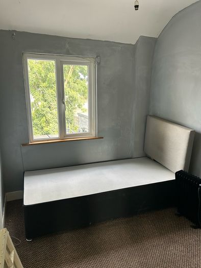 single bed with headboard free