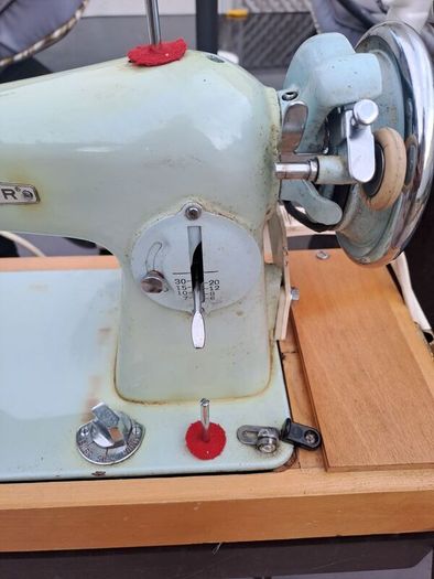 sewing machine