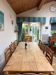 Kitchen table