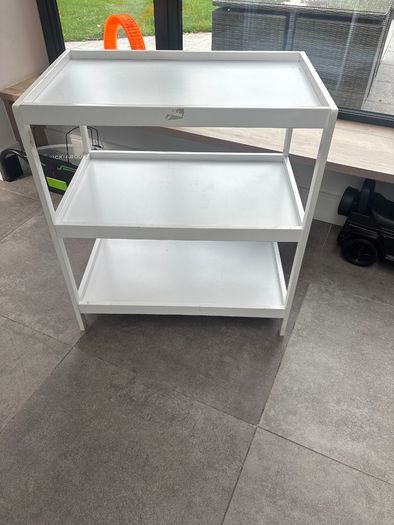 Baby changing table