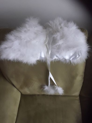Girl Communion Shrug/Child Bridesmaid Cape Wrap Real Feathers