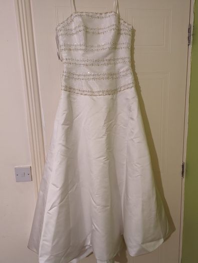 Stunning Marylise wedding dress size EU 40