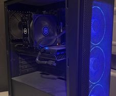 Gaming PC with 165hz Monitor