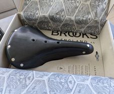 Brooks B17 Saddle