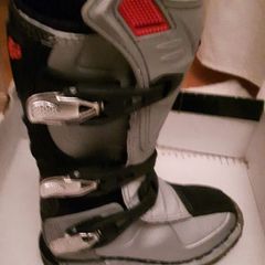 Moto cross boots size 11 junior