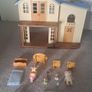 Doll house Image 2