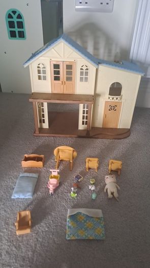 Doll house