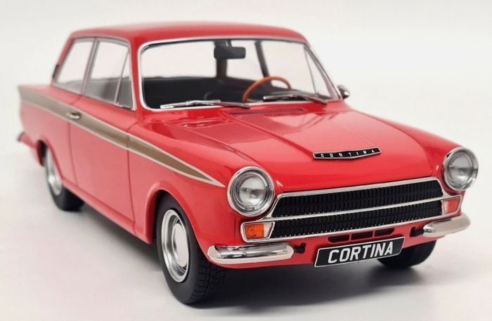 Ford Cortina MK1 Lotus 1966 - 1/18 - New In Box