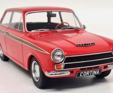 Ford Cortina MK1 Lotus 1966 - 1/18 - New In Box