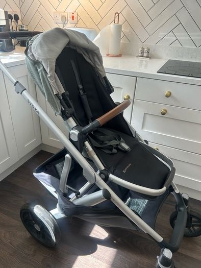 Uppababy Vista 2 travel system