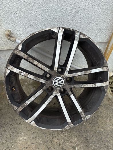 vw nogaro 18" alloys