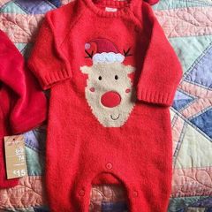 6-9mths xmas sleep sets