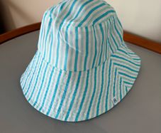 Leigh Tucker girls sun hat Age 7-11 years