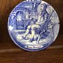 3 Vintage blue & White Wedgwood mini picture plates Image 3