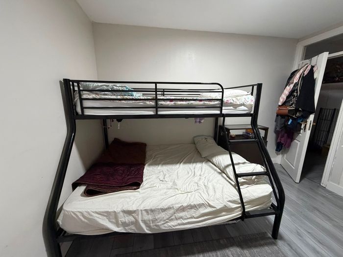 bunk bed