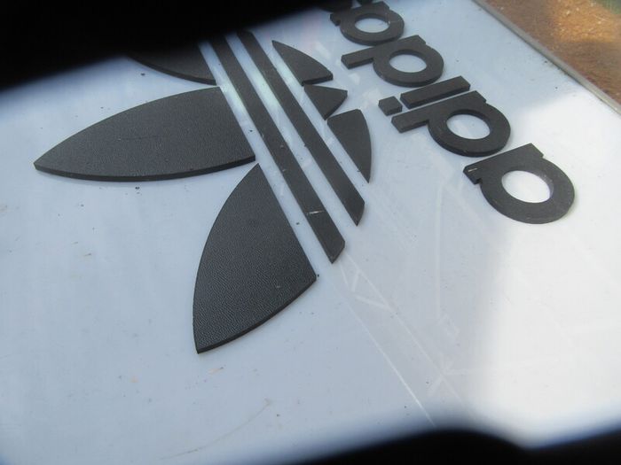 Adidas Sign