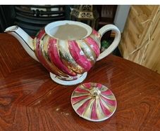 Antique sadler teapot