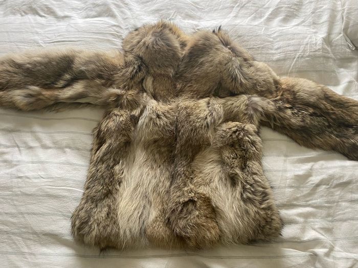 Vintage Fur Coat - Wolf - mid length