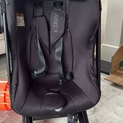 Axkid one 2 car seat