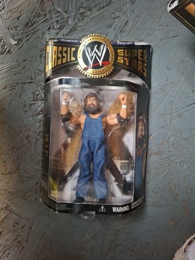 wwe classic superstars never opened still.sealed