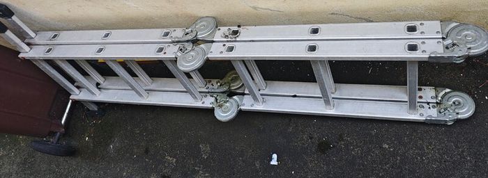 Extension Ladder