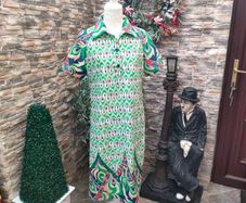 Vintage 60s 70s green Peacock print Shirt dress small medium