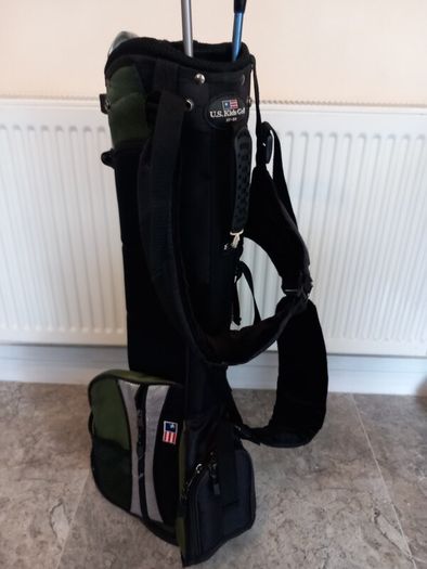 Junior golf clubs and bag with stand