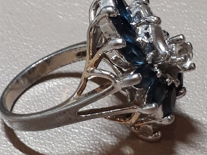 Vintage Cluster Ring