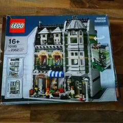 Lego Green Grocer 10185
