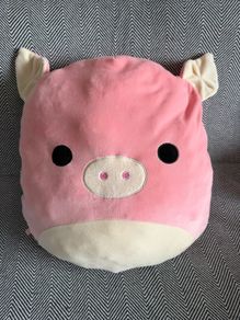 Piggy plush toy