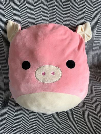 Piggy plush toy